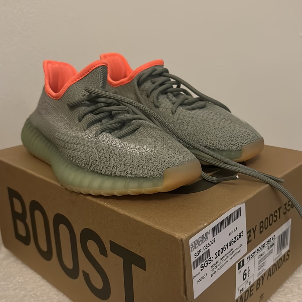 Yeezy Boost 350 V2 Desert Sage/Grey/Orange
